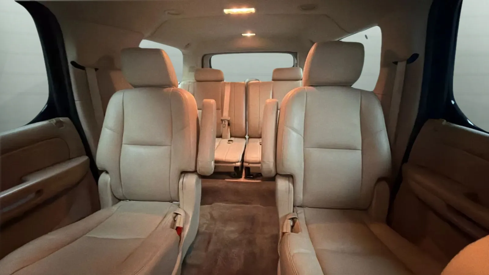 Cadillac Escalade ESV photo 18