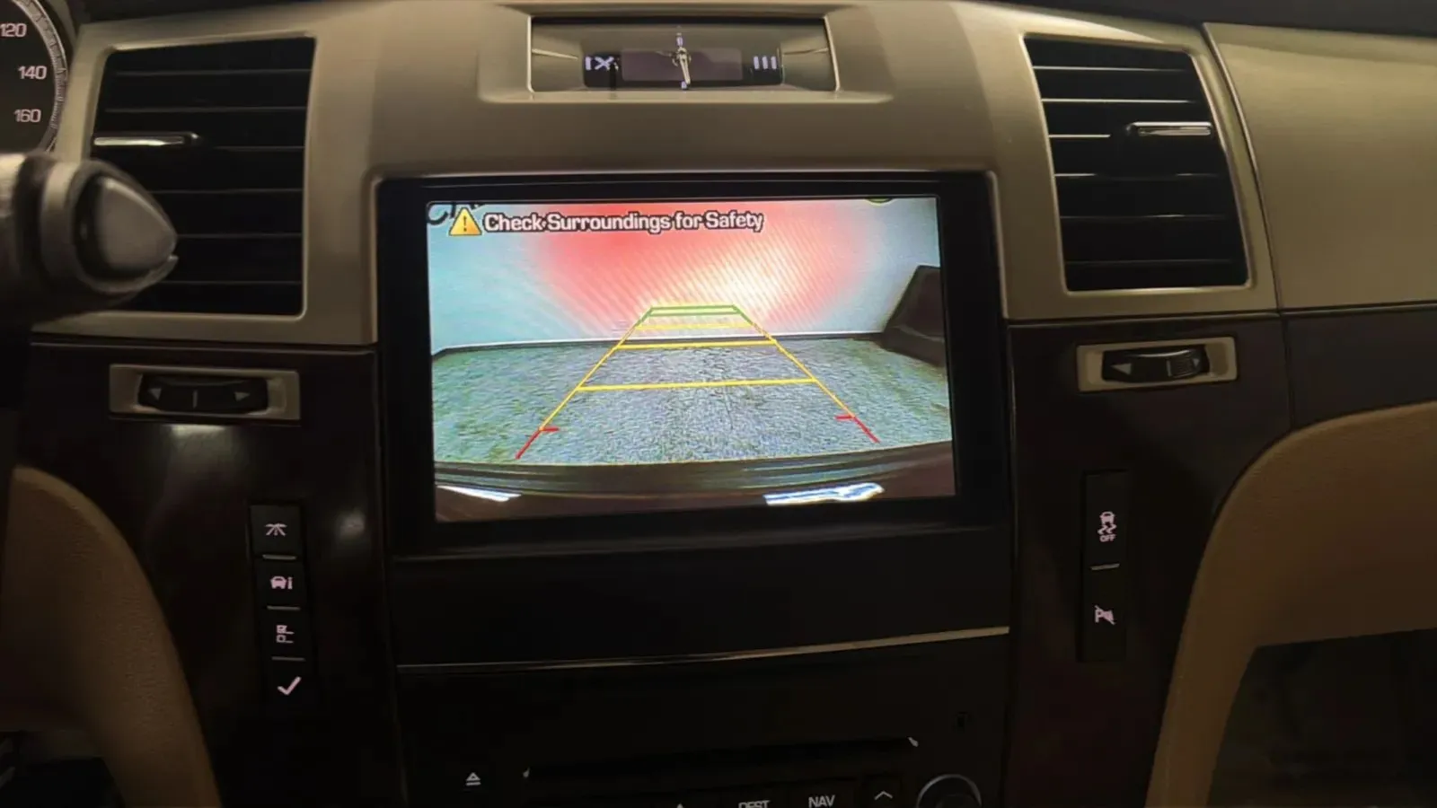 Cadillac Escalade ESV photo 14