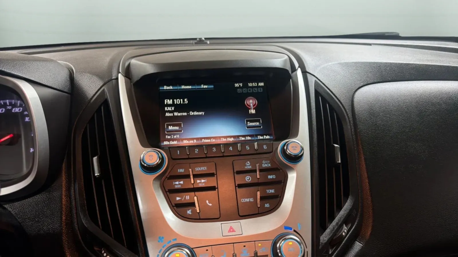 Chevrolet Equinox photo 12