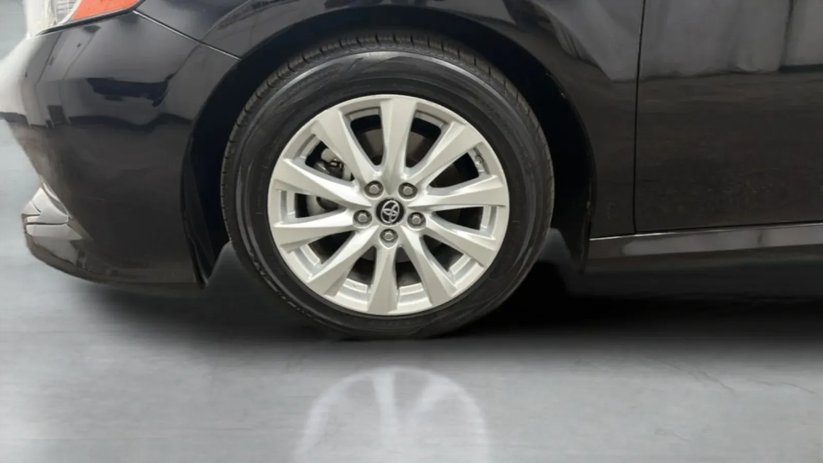 Toyota Camry photo 28