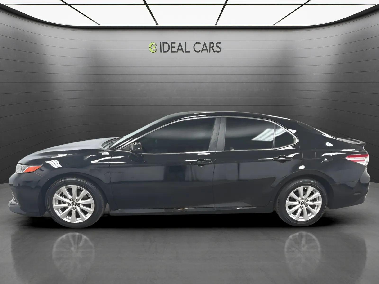 Toyota Camry photo 8