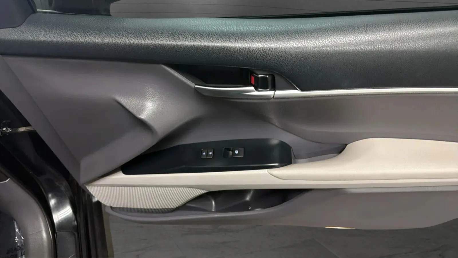 Toyota Camry photo 17