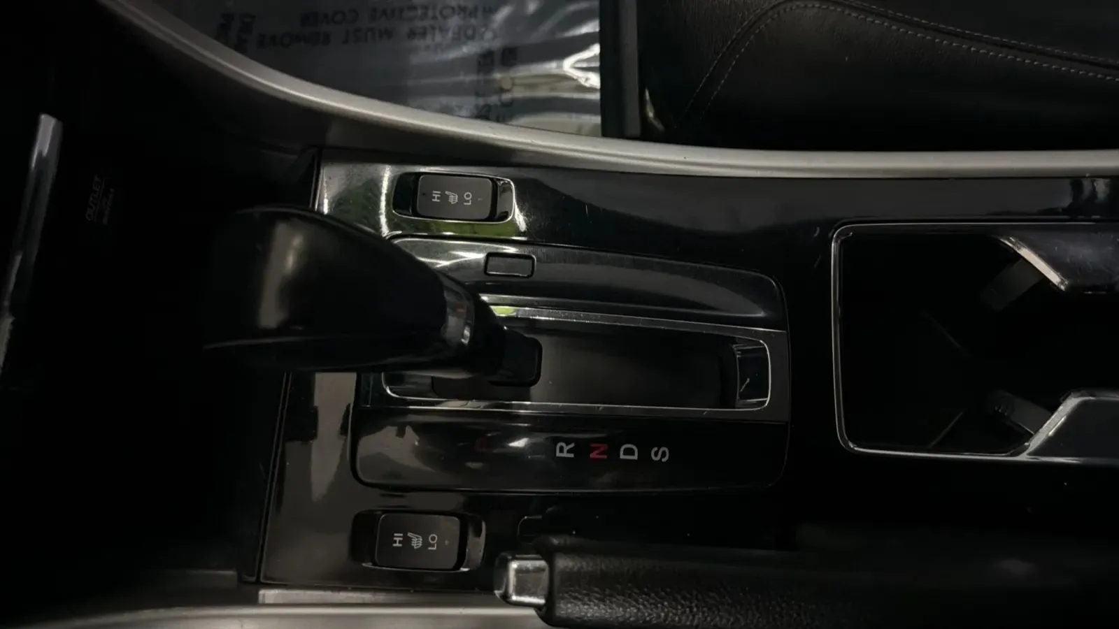 Honda Accord photo 12