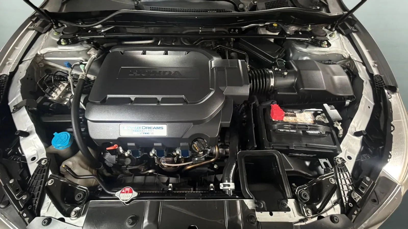 Honda Accord photo 23