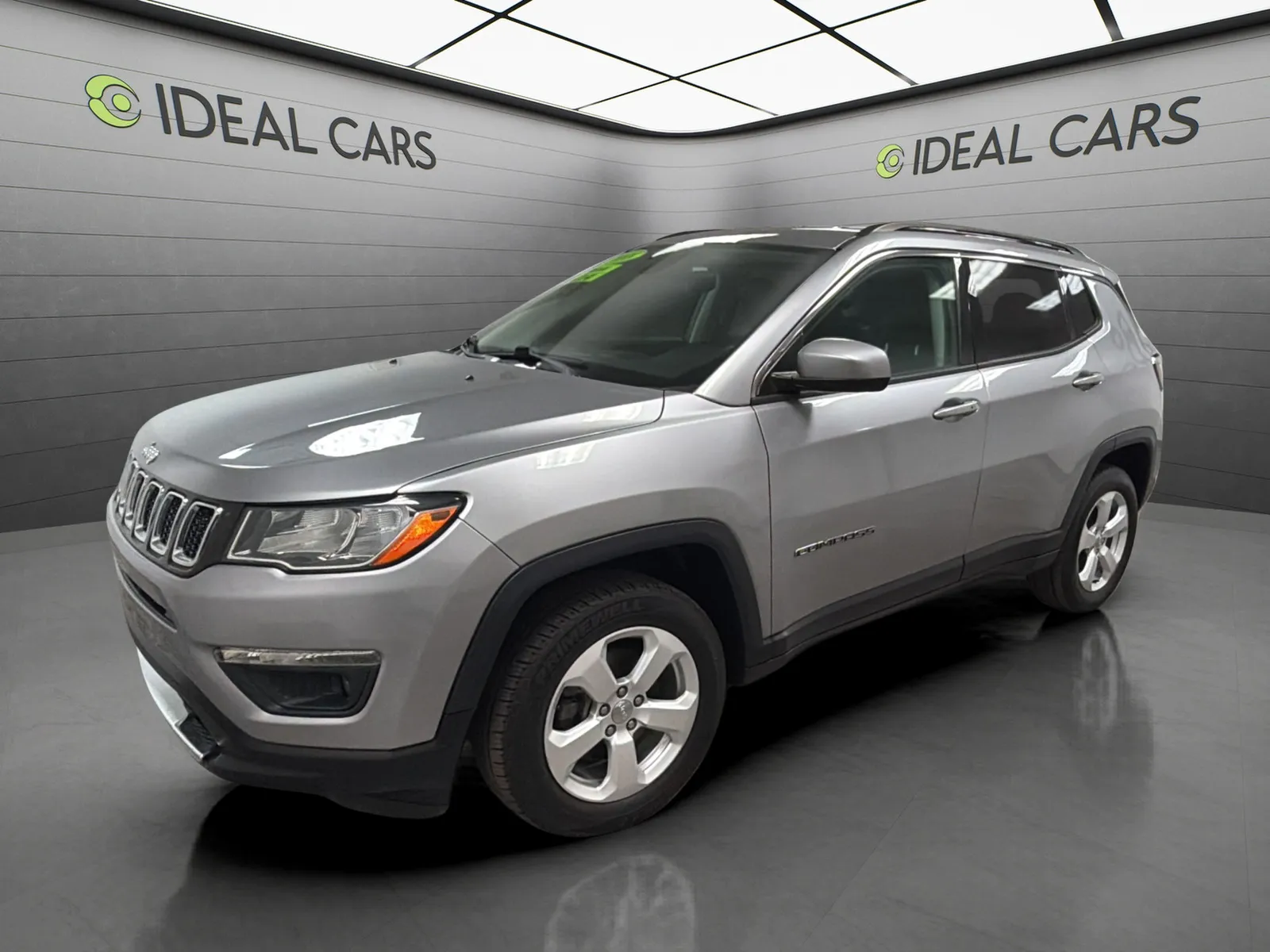 Silver 2018 Jeep Compass Latitude for sale in Mesa, AZ