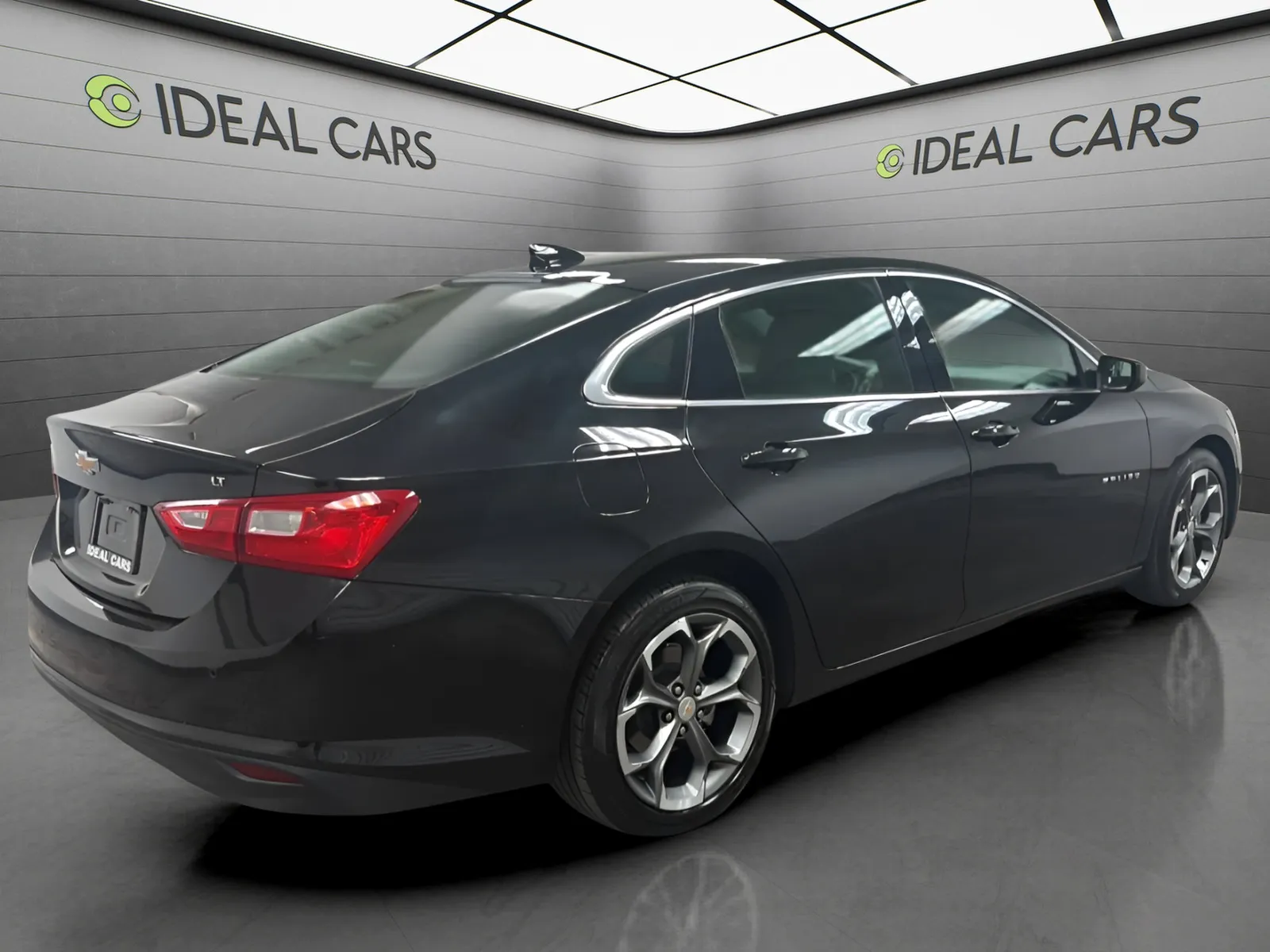 Chevrolet Malibu photo 5