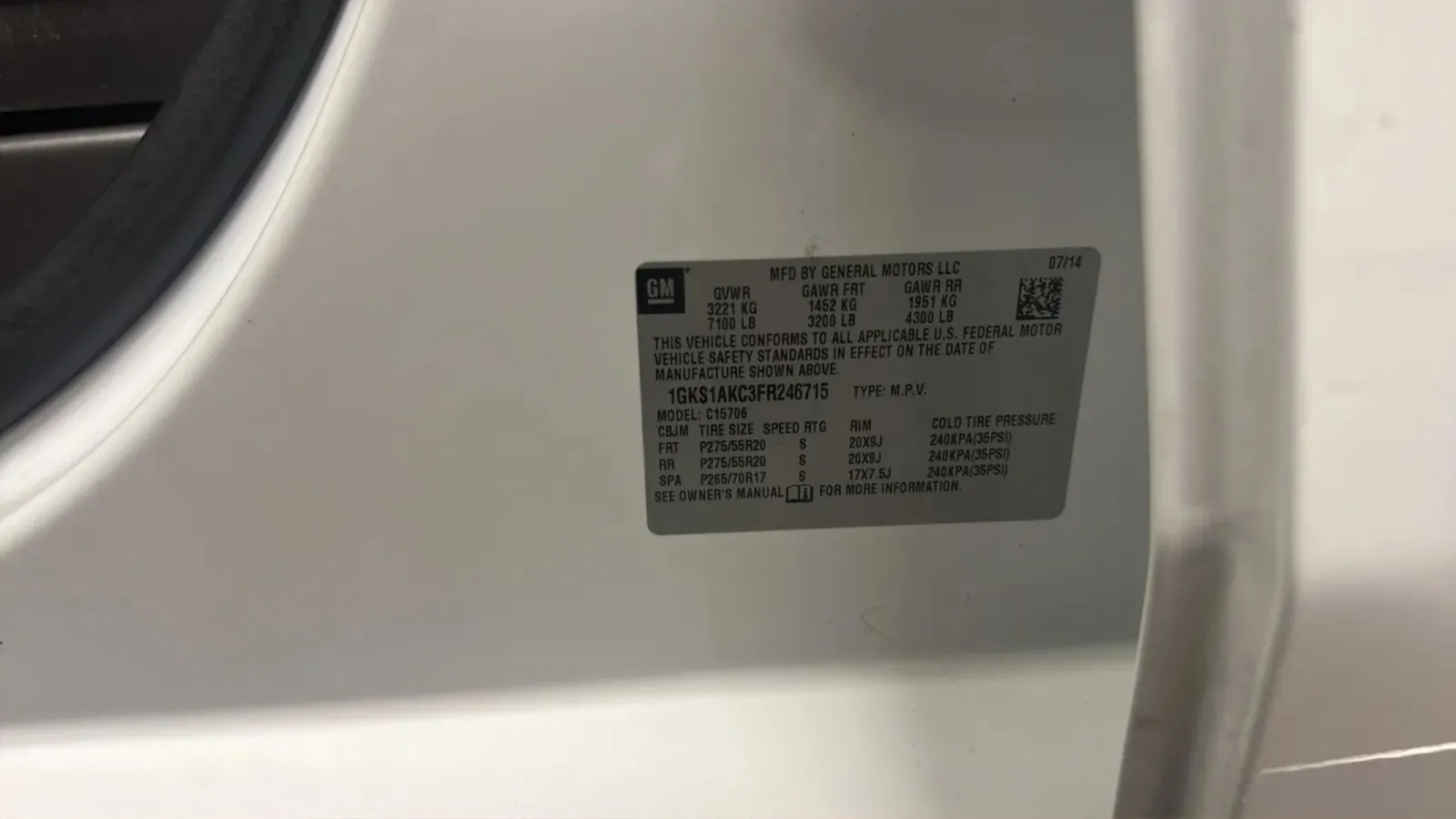 GMC Yukon photo 24