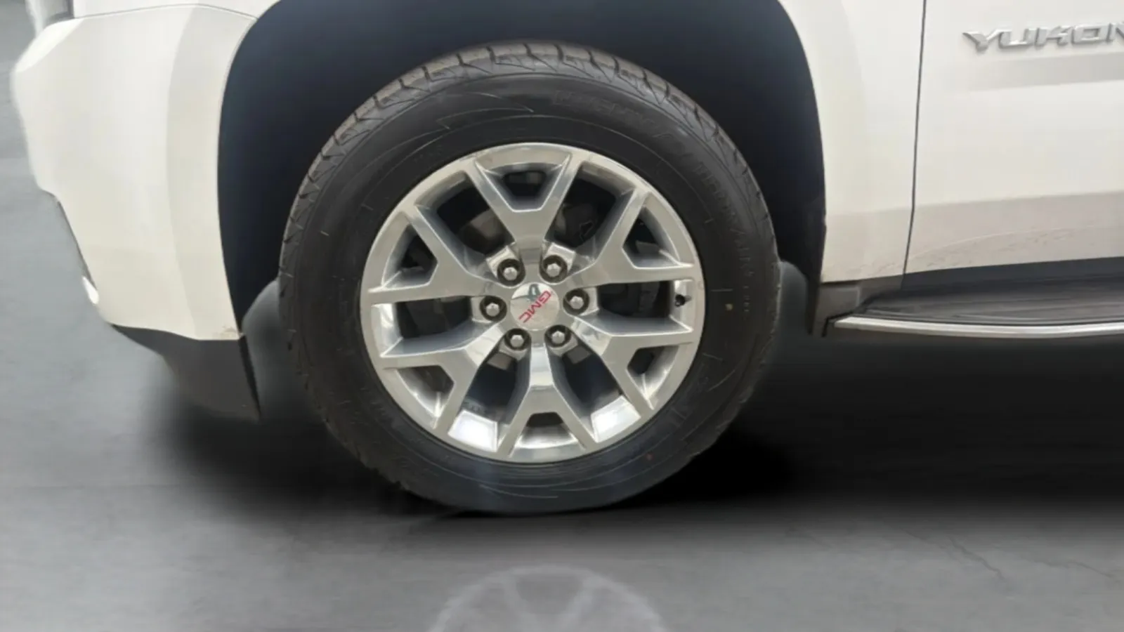 GMC Yukon photo 28
