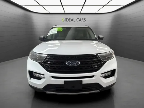 Photos of 2023 Ford Explorer XLT for sale in Mesa, AZ at Ideal Cars - at Gilbert Rd