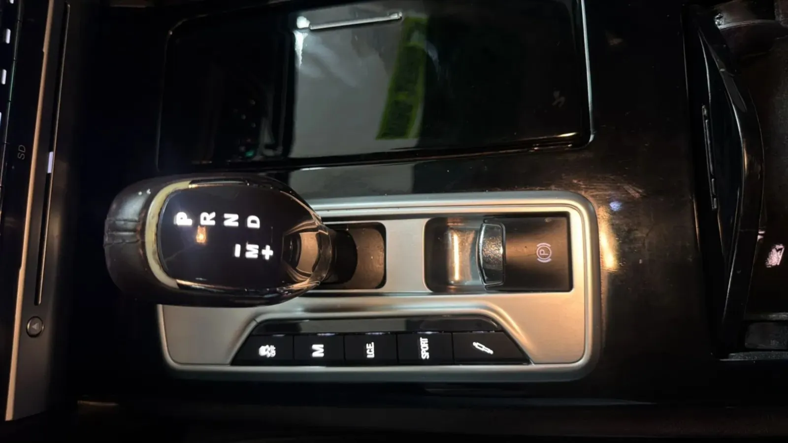 Maserati Quattroporte photo 12