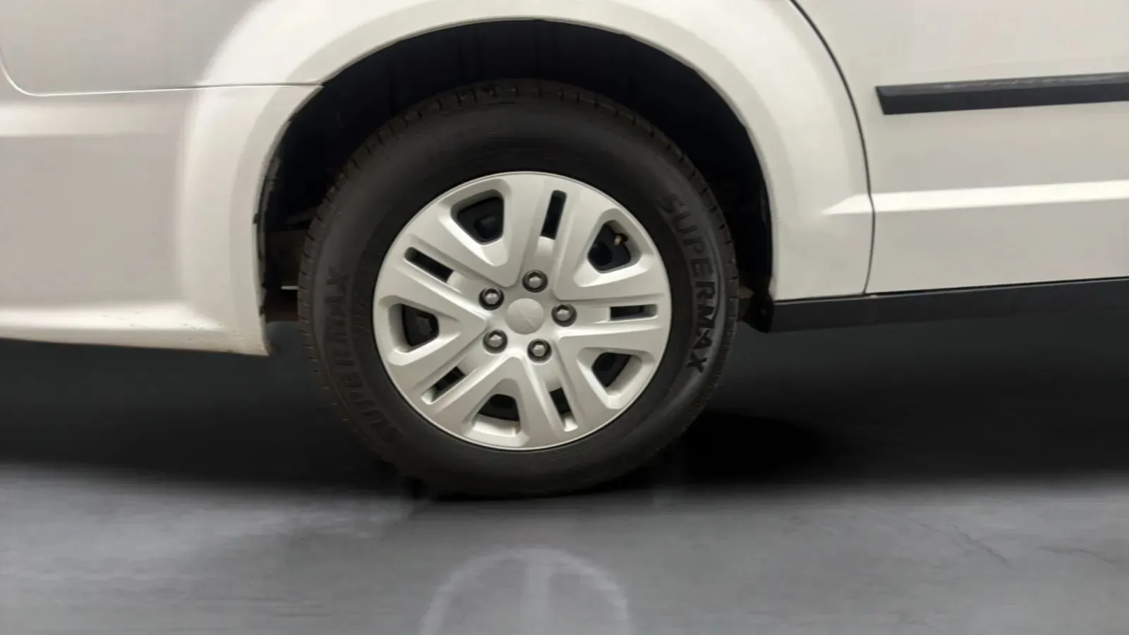 Dodge Grand Caravan photo 24