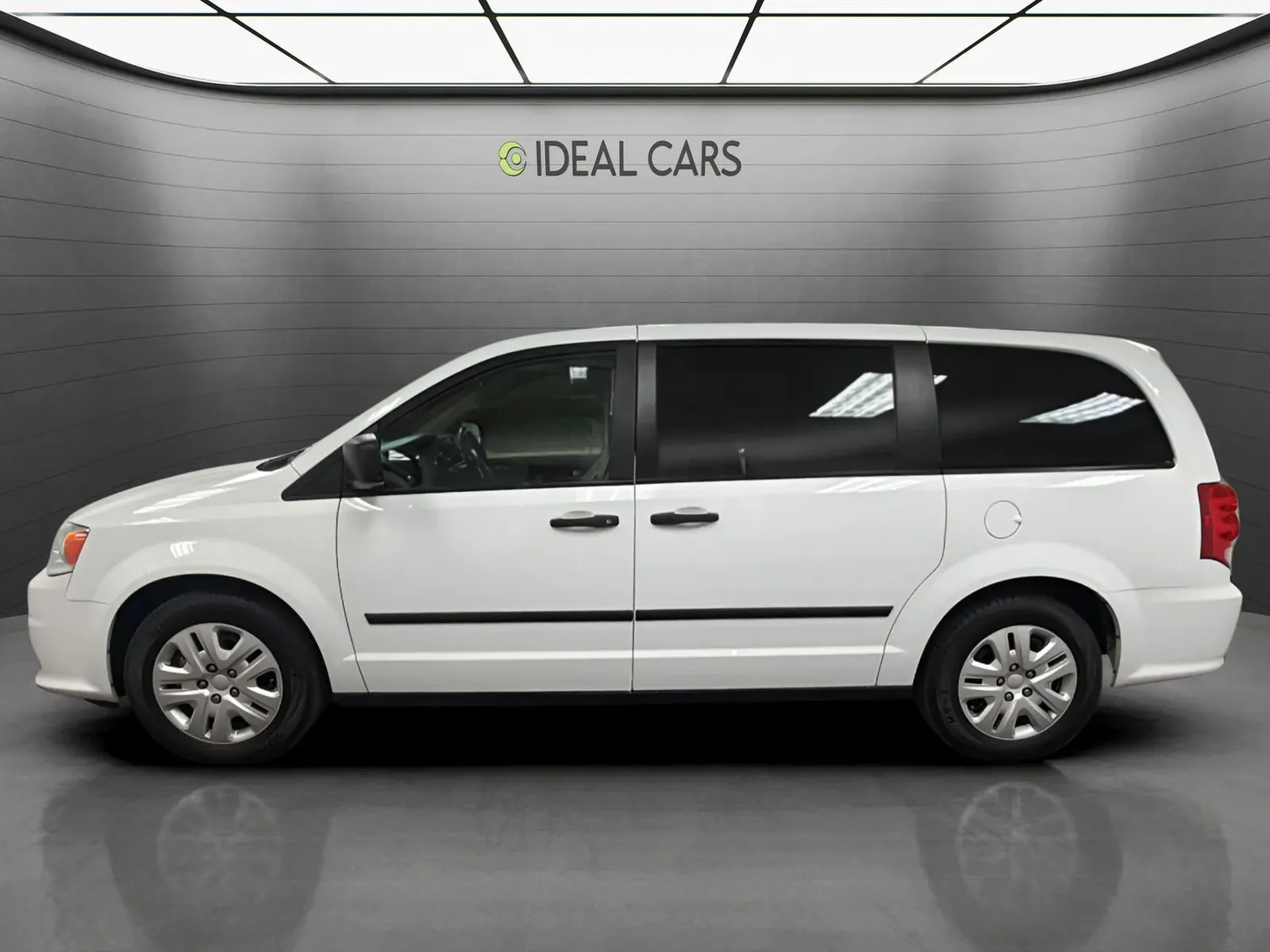 Dodge Grand Caravan photo 8