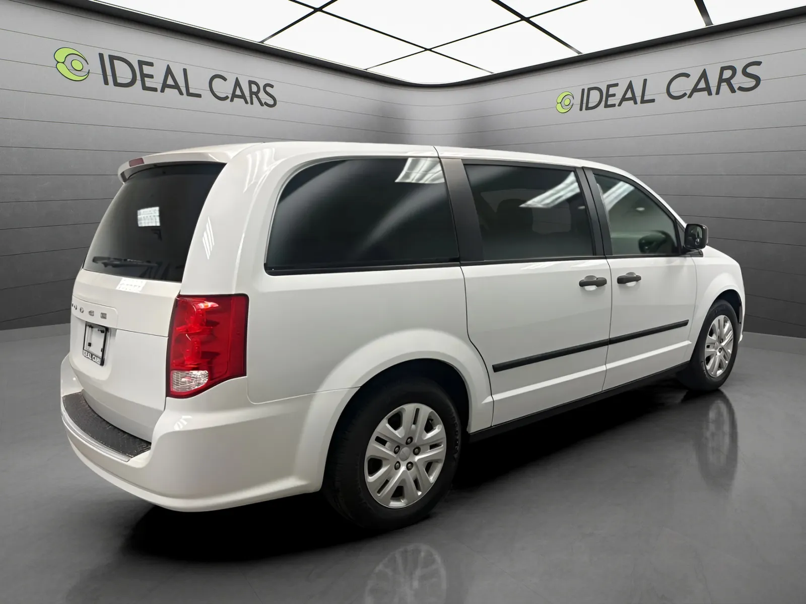 Dodge Grand Caravan photo 5