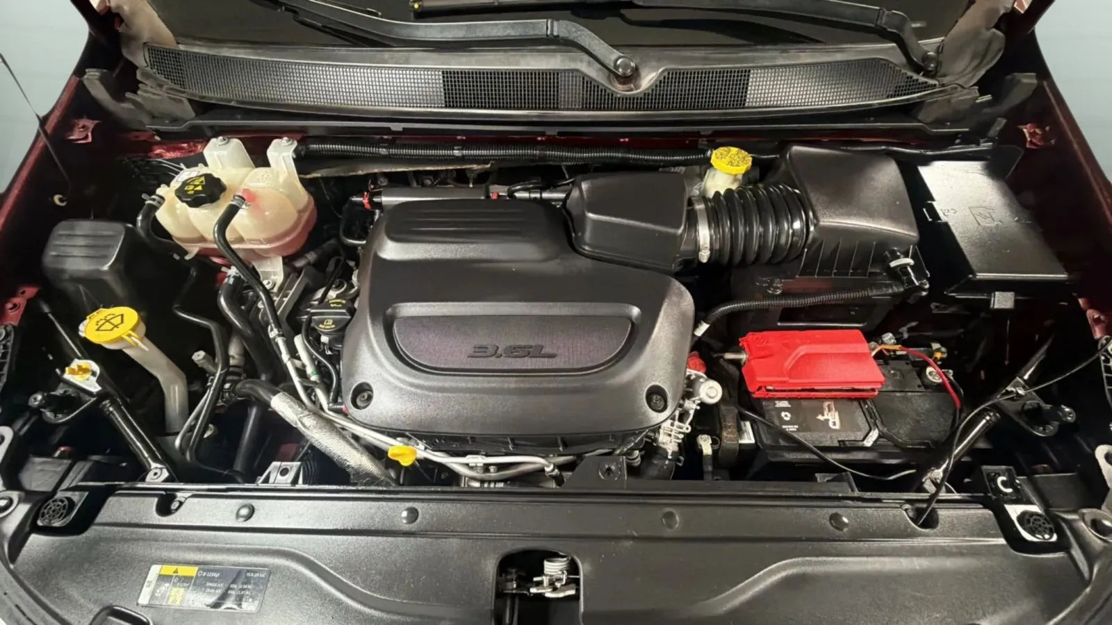 Chrysler Pacifica photo 22