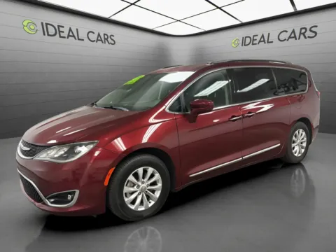 Red 2019 Chrysler Pacifica Touring L for sale in Mesa, AZ