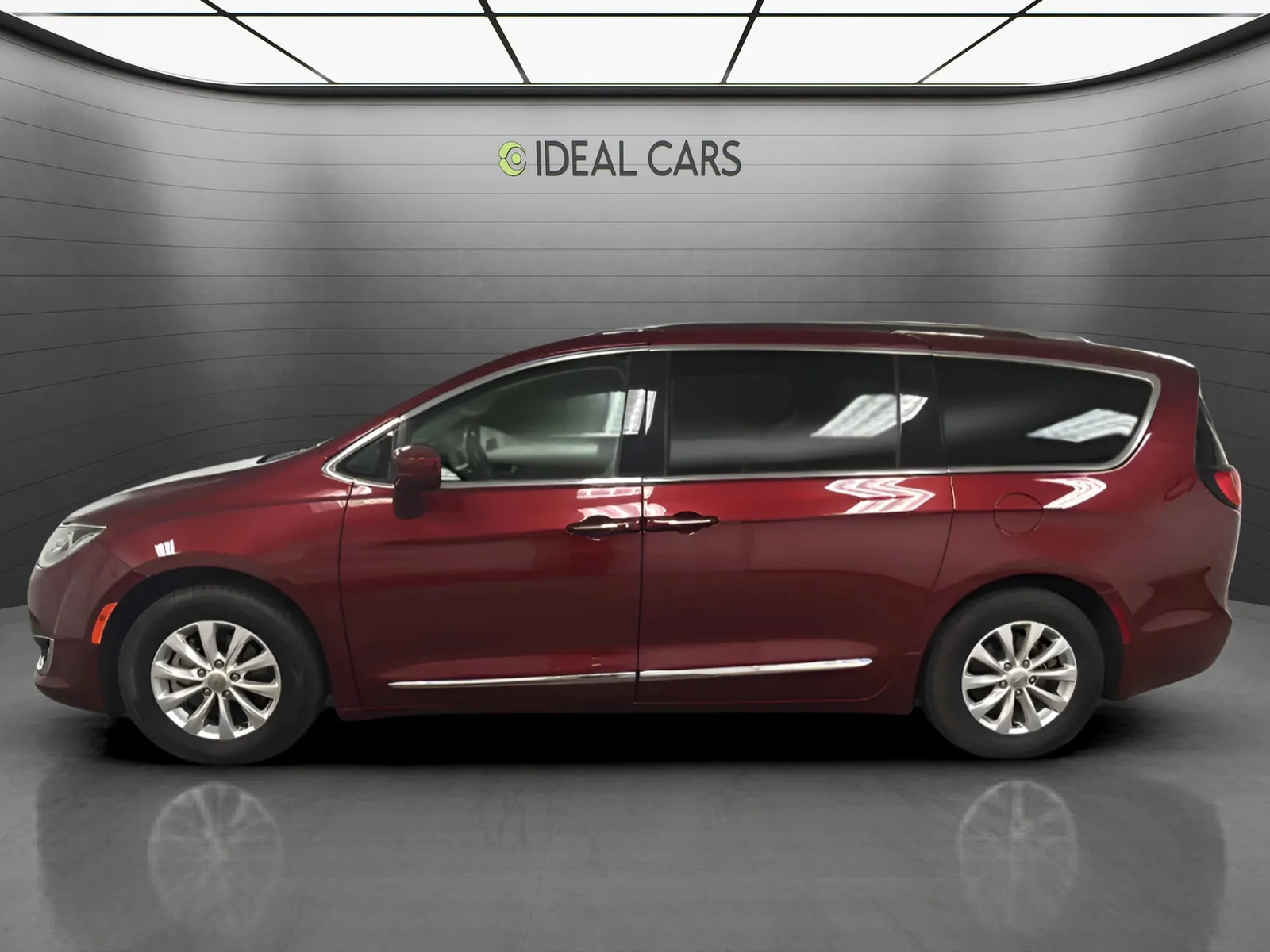 Chrysler Pacifica photo 7