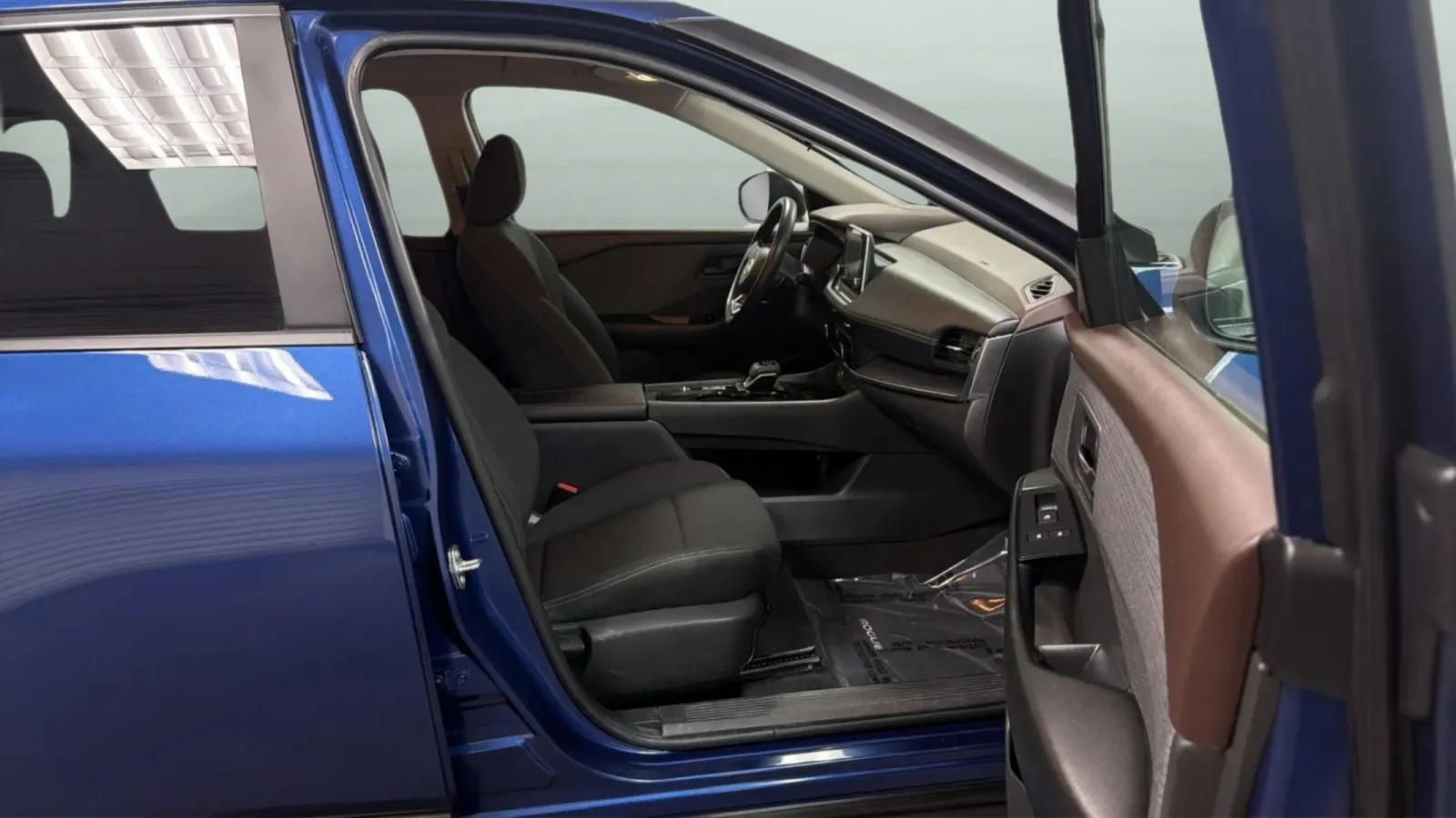Nissan Rogue photo 22