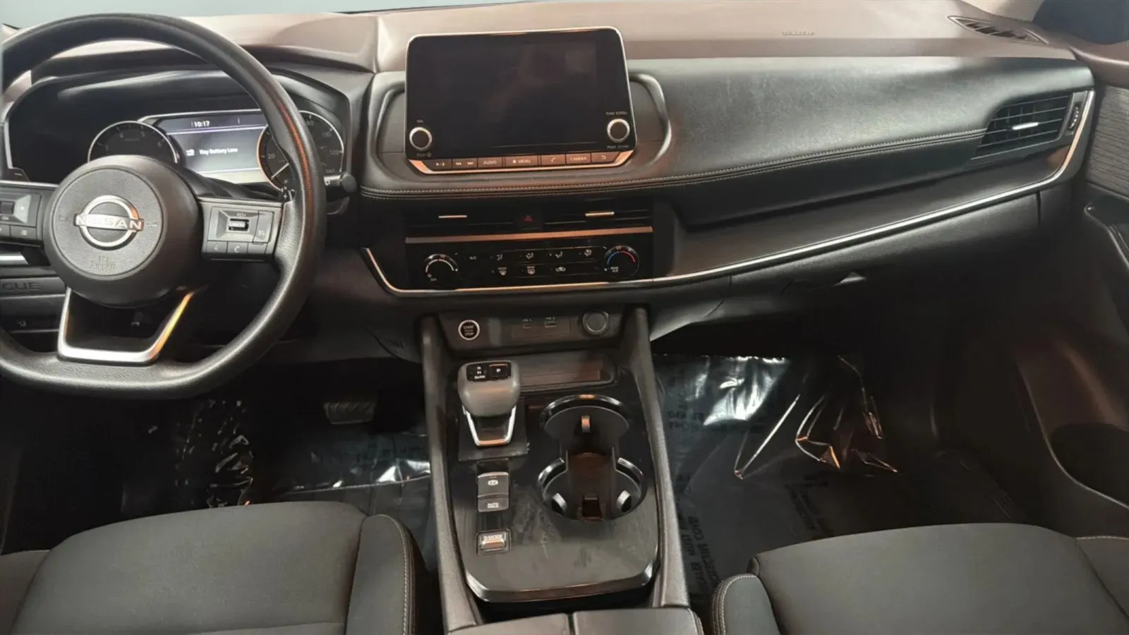 Nissan Rogue photo 16