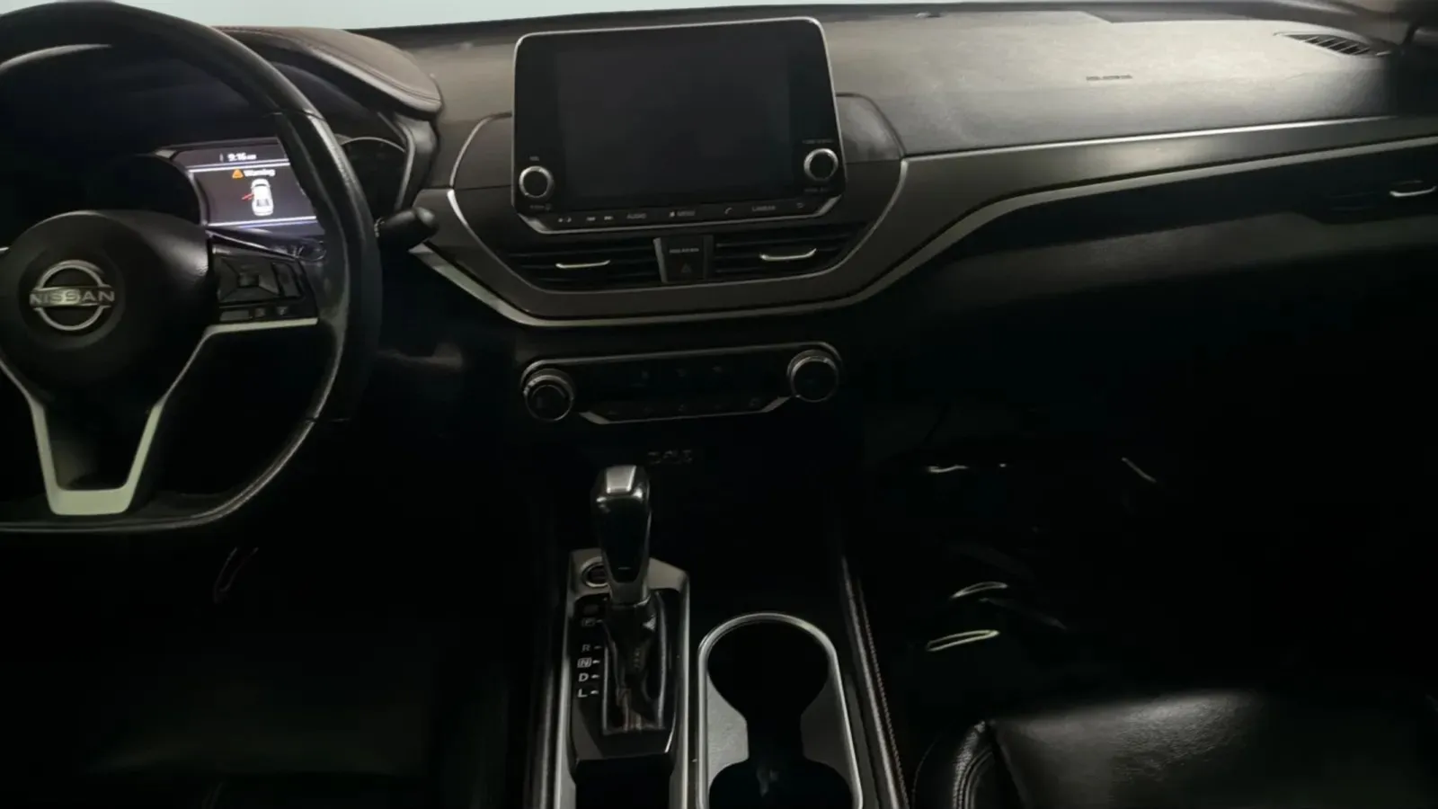 Nissan Altima photo 16