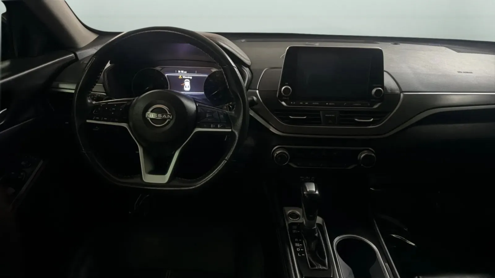 Nissan Altima photo 11