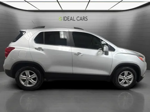 More photos of 2018 Chevrolet Trax LT at Ideal Cars - at Gilbert Rd, AZ