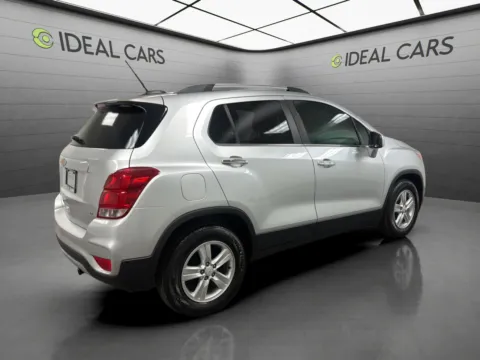More photos of 2018 Chevrolet Trax LT at Ideal Cars - at Gilbert Rd, AZ