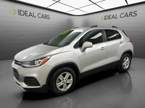 Silver 2018 Chevrolet Trax LT for sale in Mesa, AZ