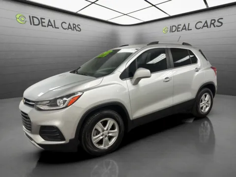 Silver 2018 Chevrolet Trax LT for sale in Mesa, AZ