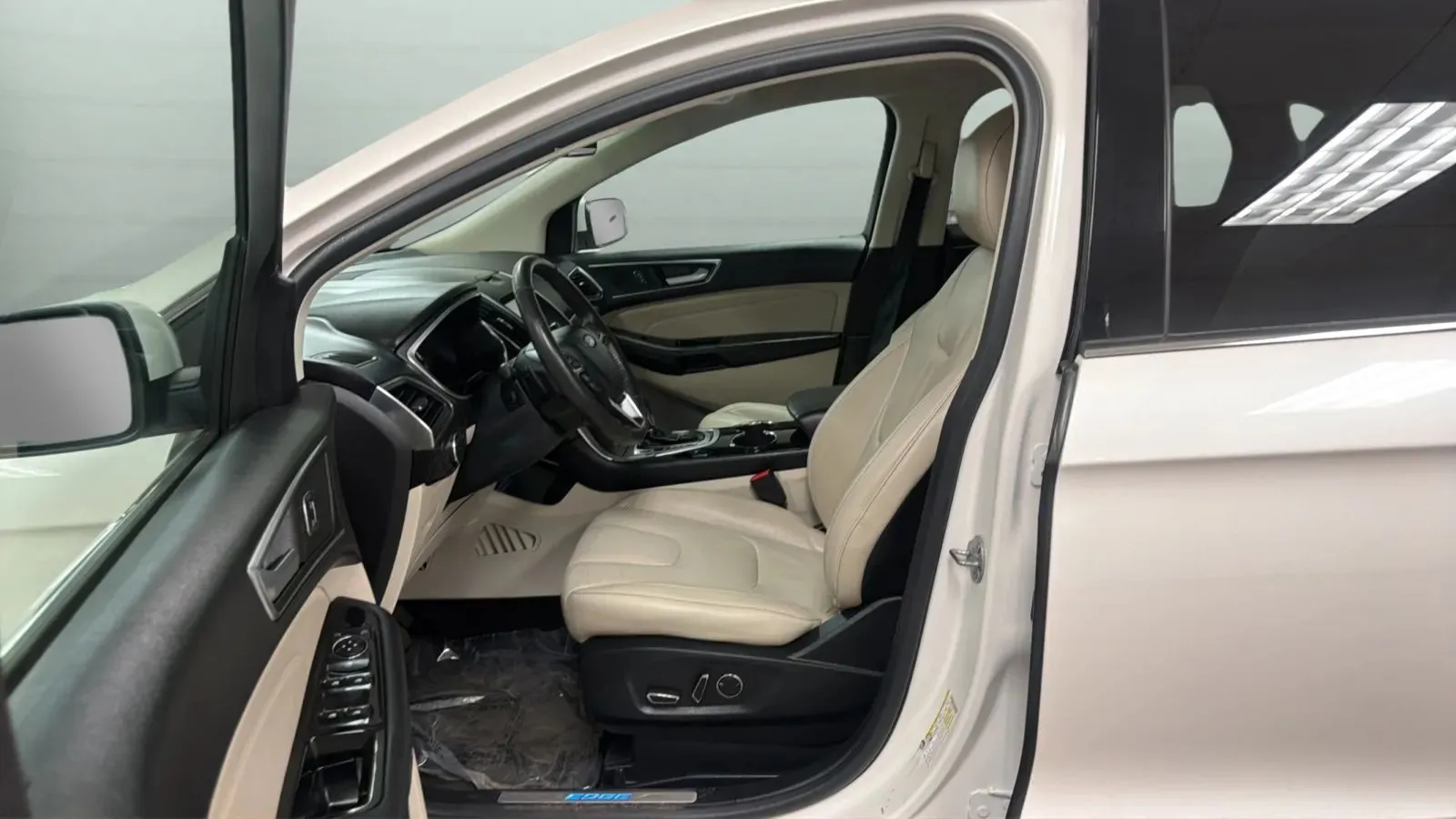 Ford Edge photo 15
