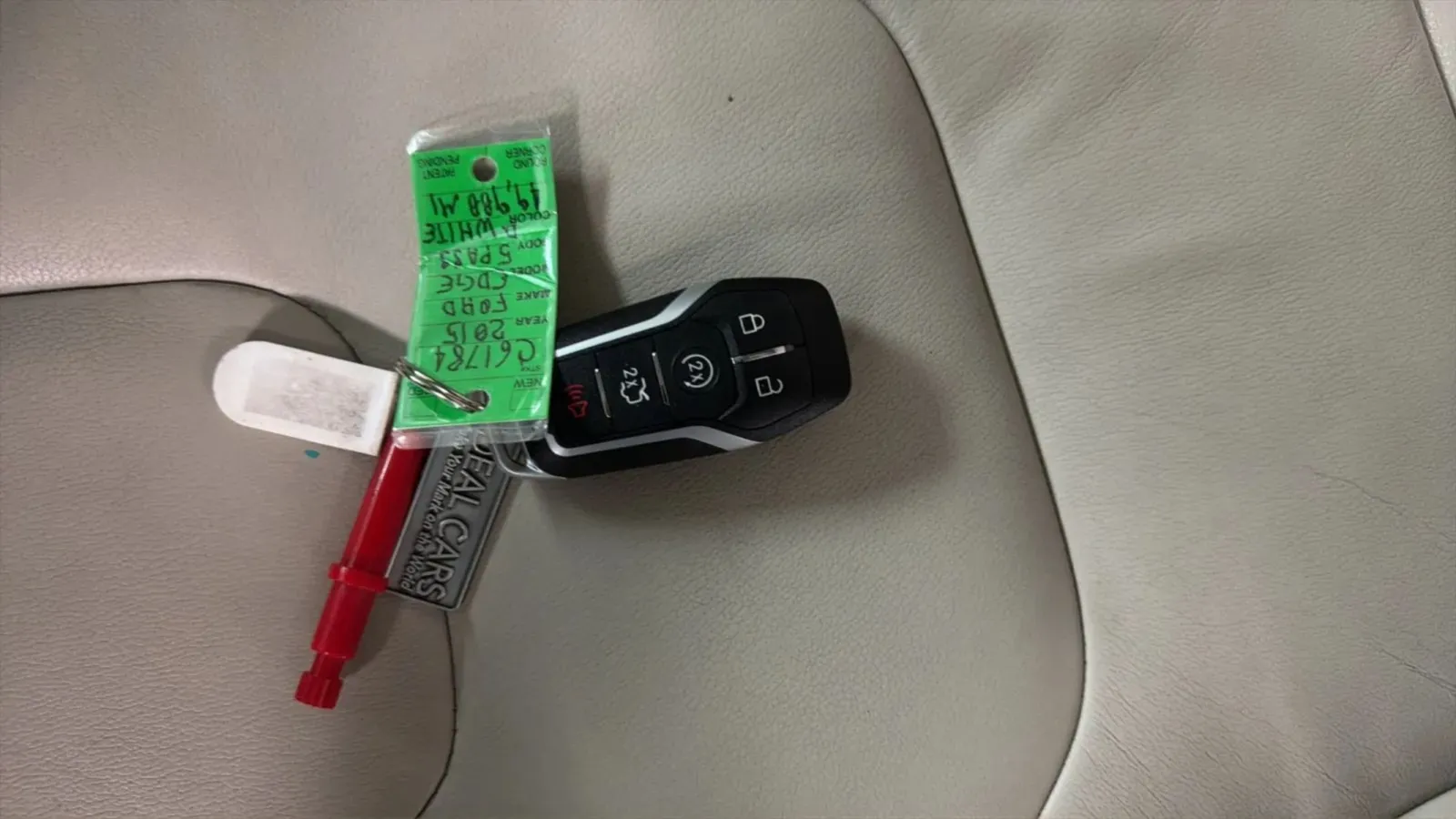 Ford Edge photo 18