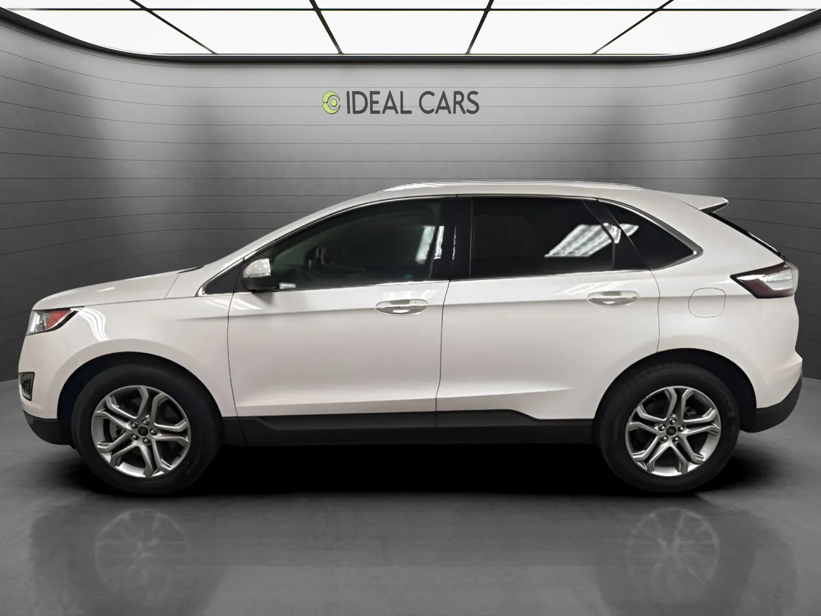 Ford Edge photo 2