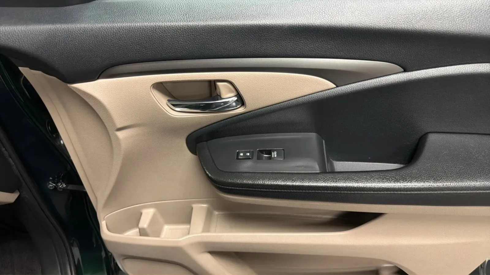 Honda Pilot photo 18