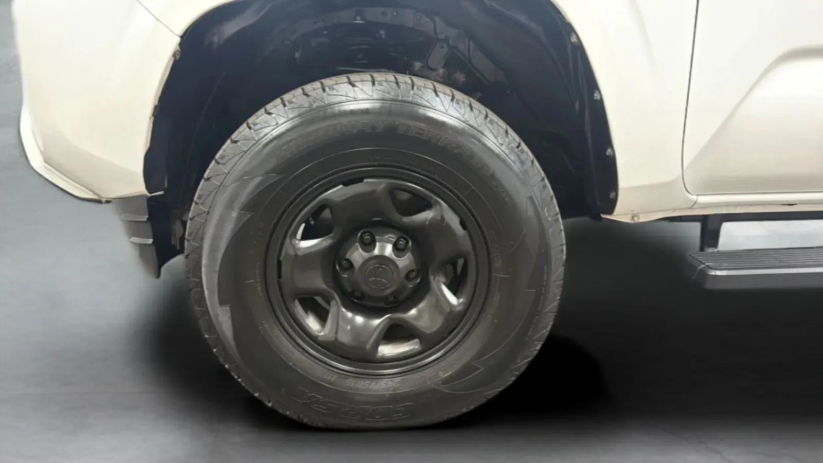 Toyota Tacoma photo 27
