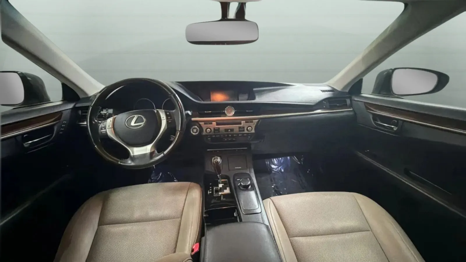 Lexus ES photo 9