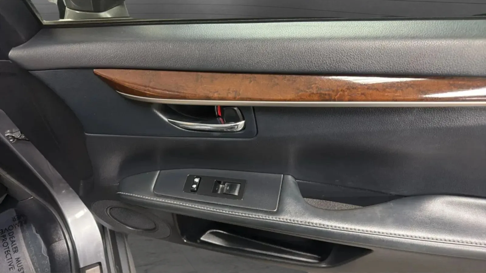 Lexus ES photo 18
