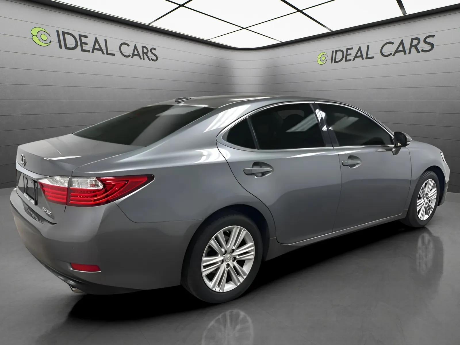 Lexus ES photo 5