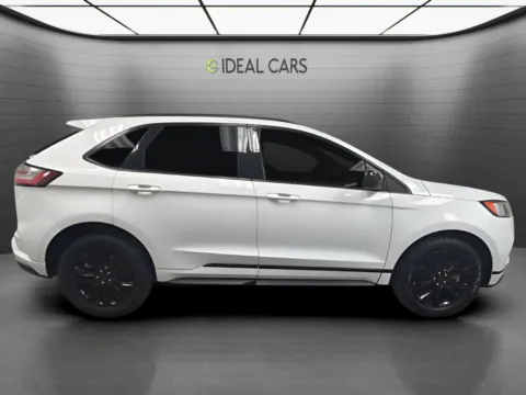 More photos of 2022 Ford Edge SE at Ideal Cars - at Gilbert Rd, AZ