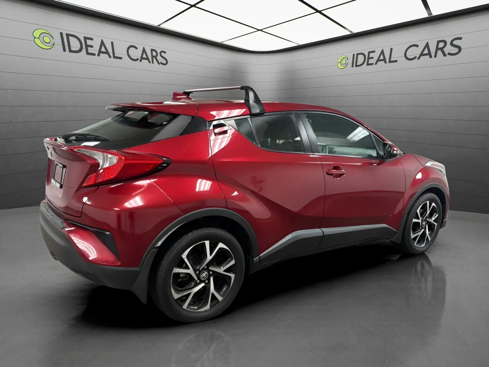 Toyota C-HR photo 5
