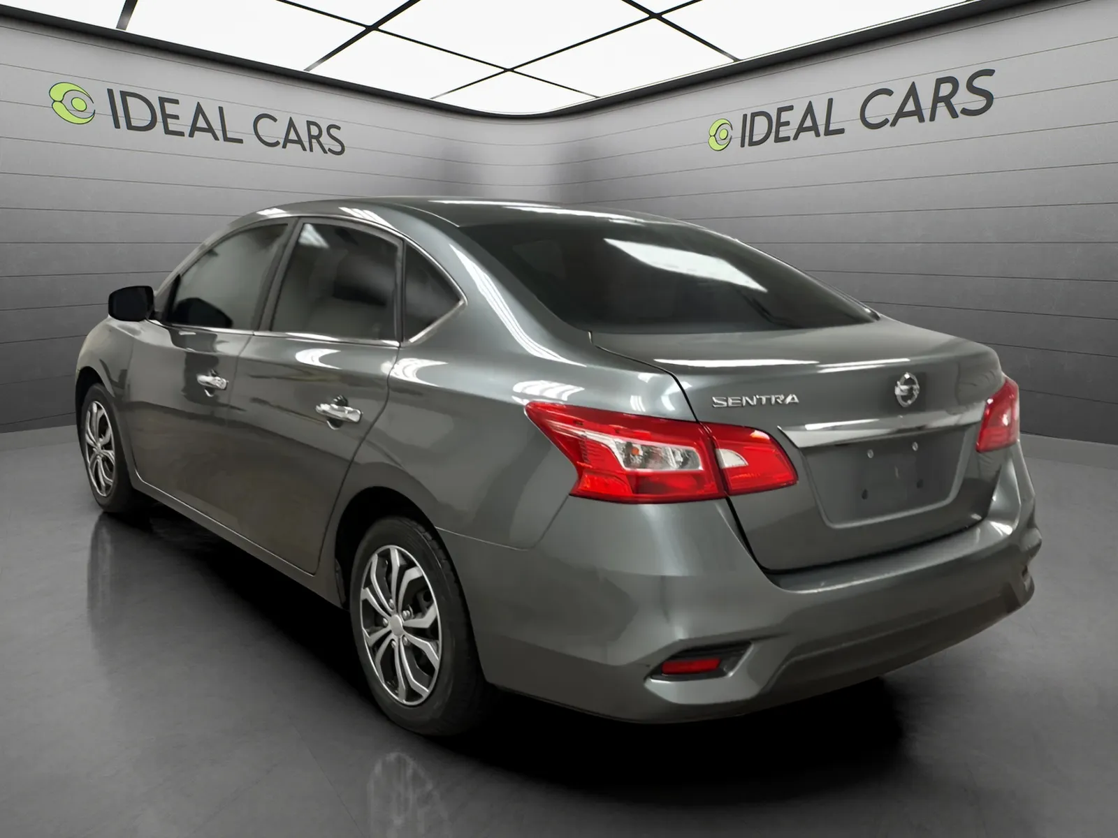 Nissan Sentra photo 7