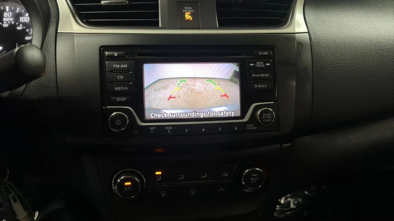 Nissan Sentra photo 14