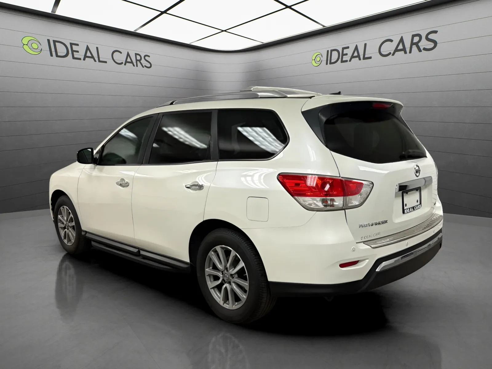 Nissan Pathfinder photo 7