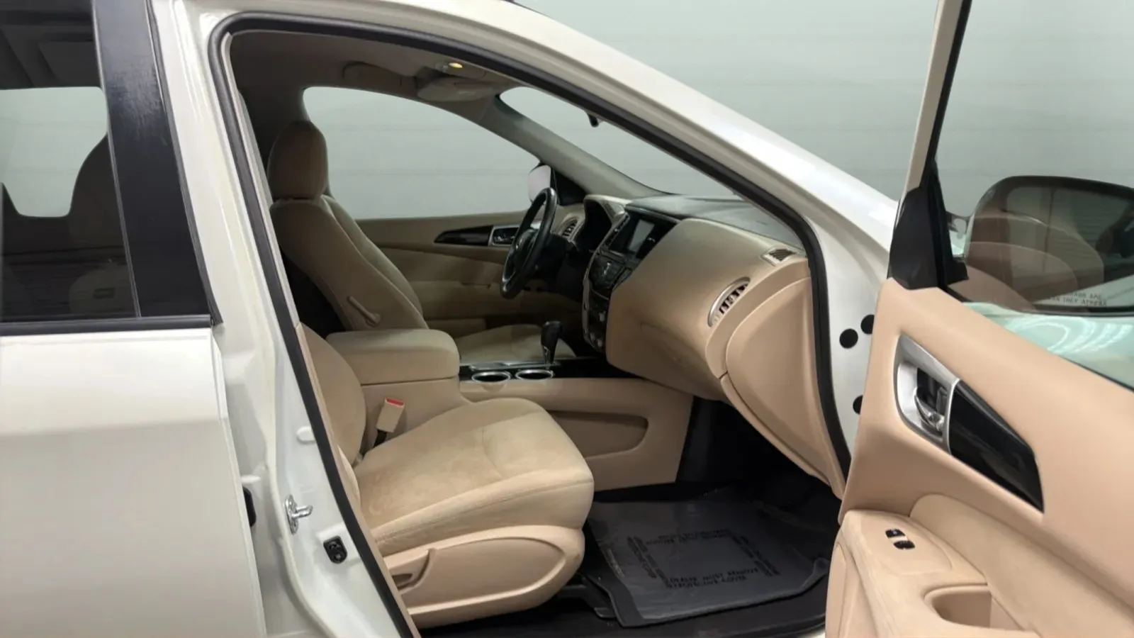 Nissan Pathfinder photo 22