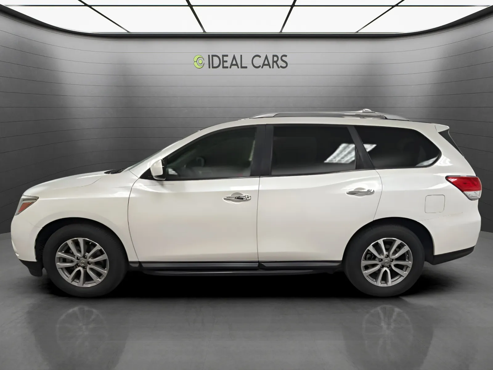 Nissan Pathfinder photo 8
