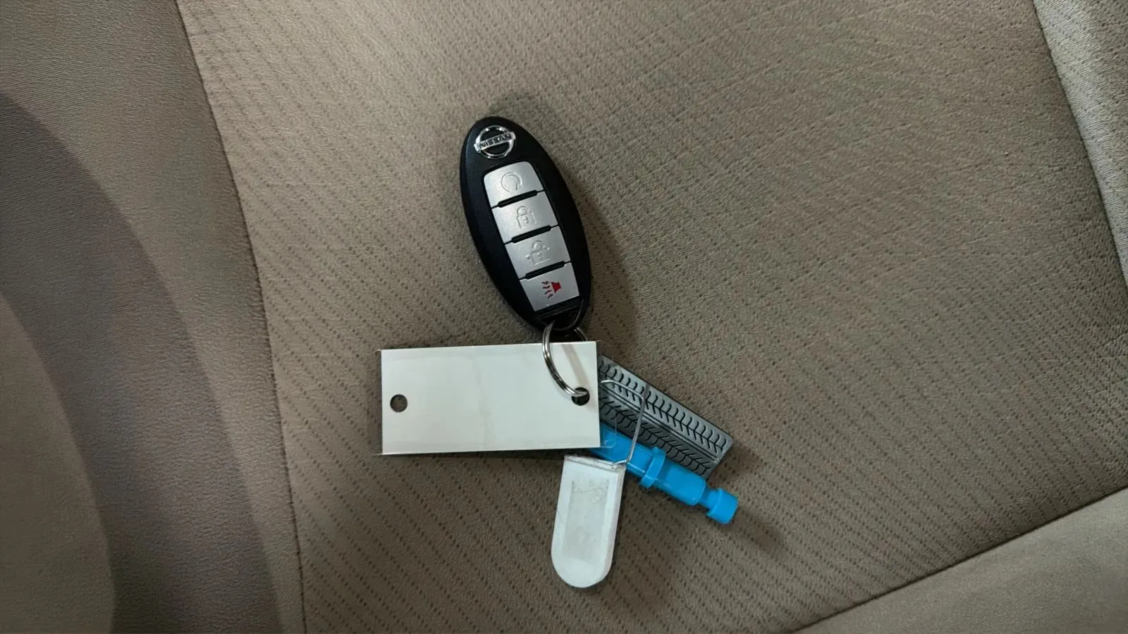 Nissan Pathfinder photo 24