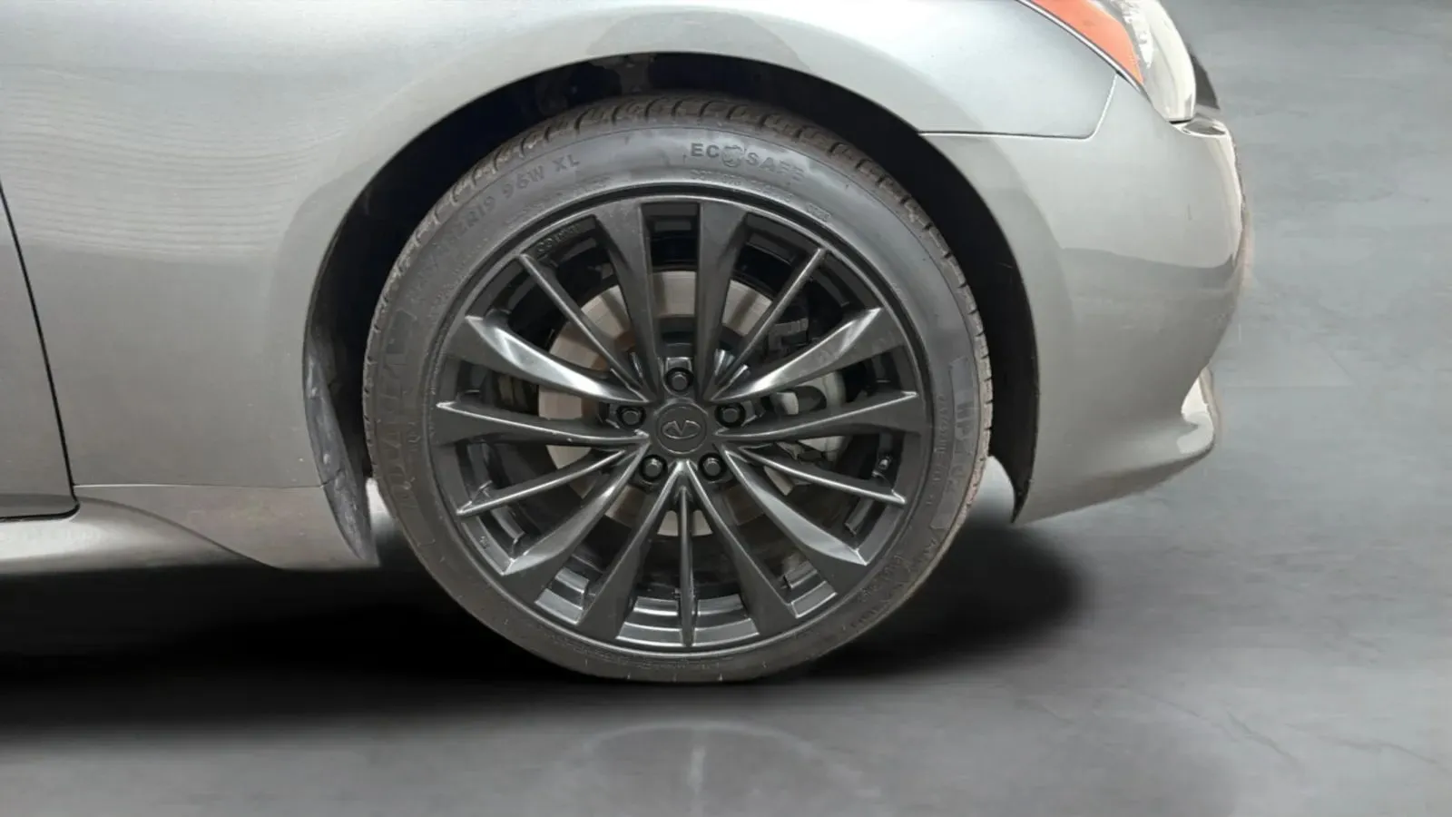 Infiniti G37 photo 26