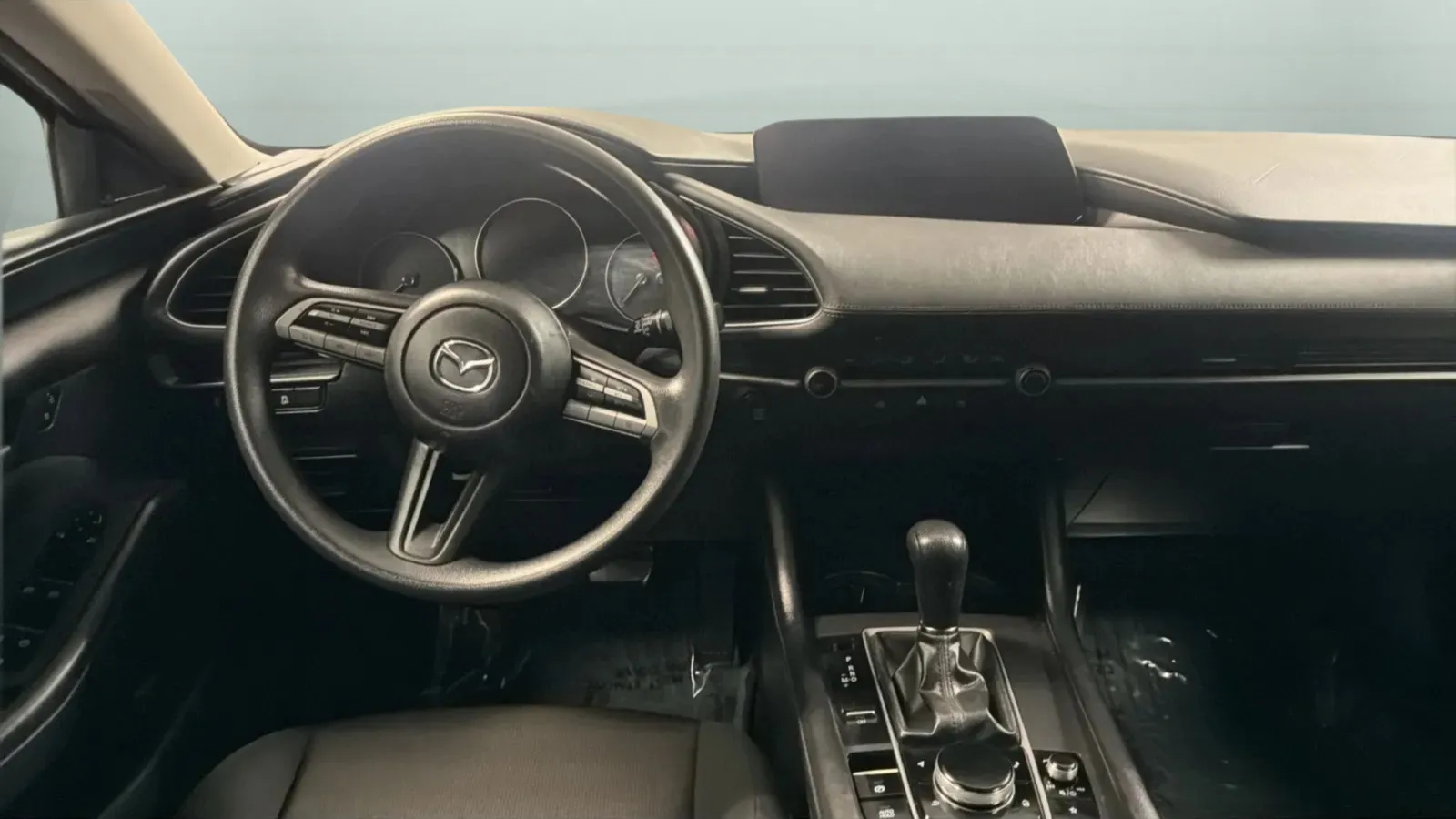 Mazda Mazda3 photo 11