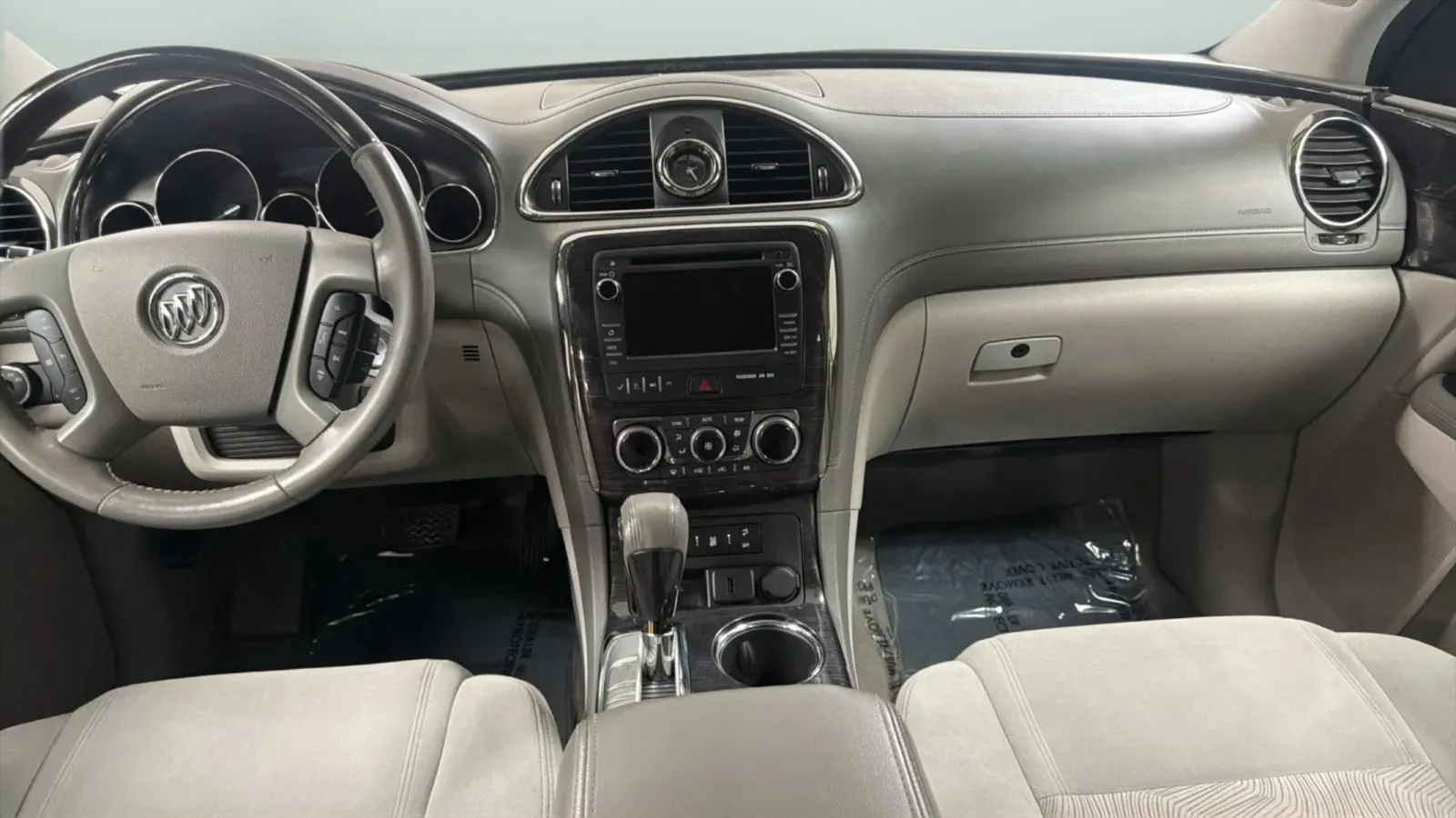 Buick Enclave photo 15