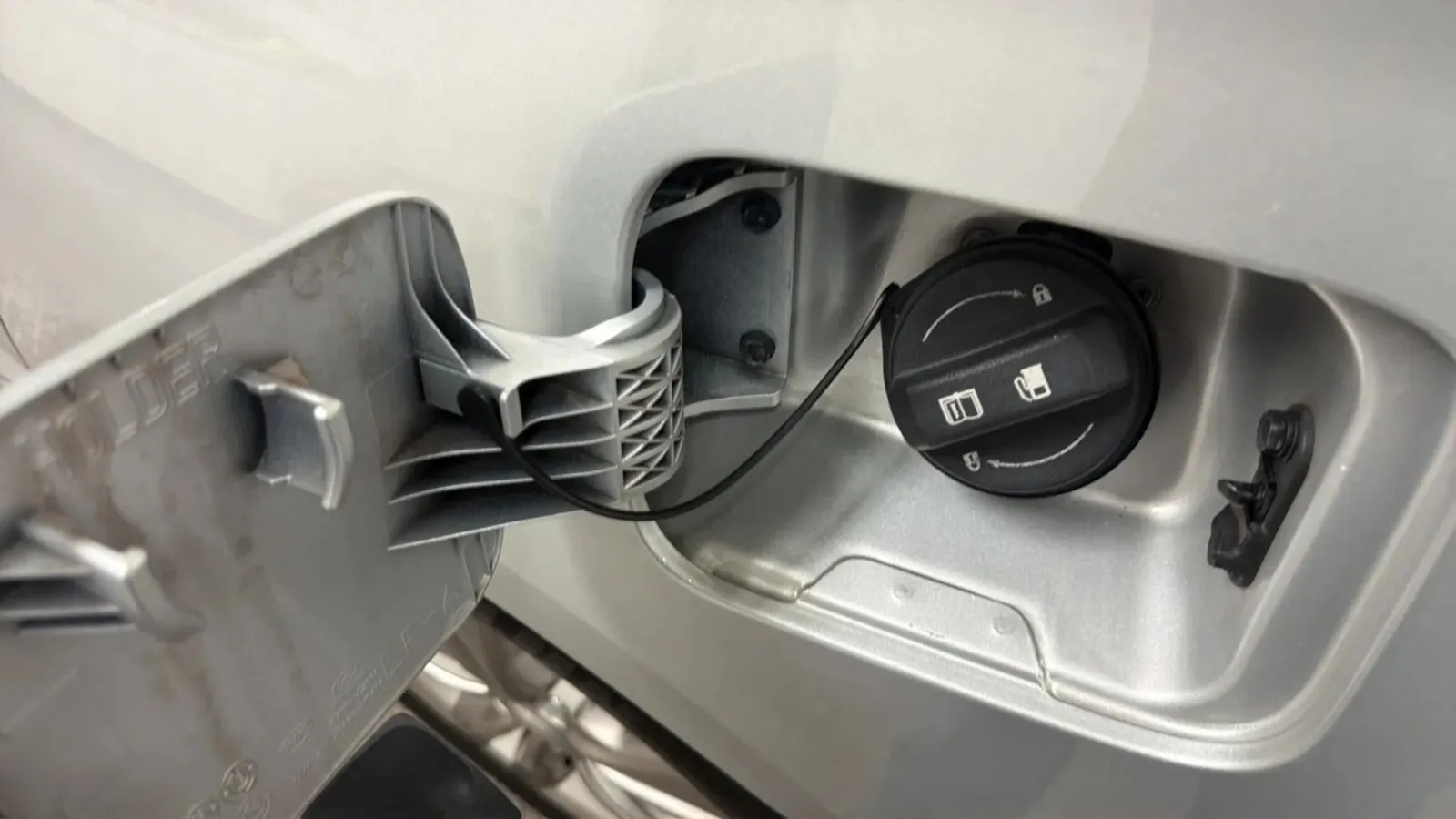 Hyundai Sonata photo 30