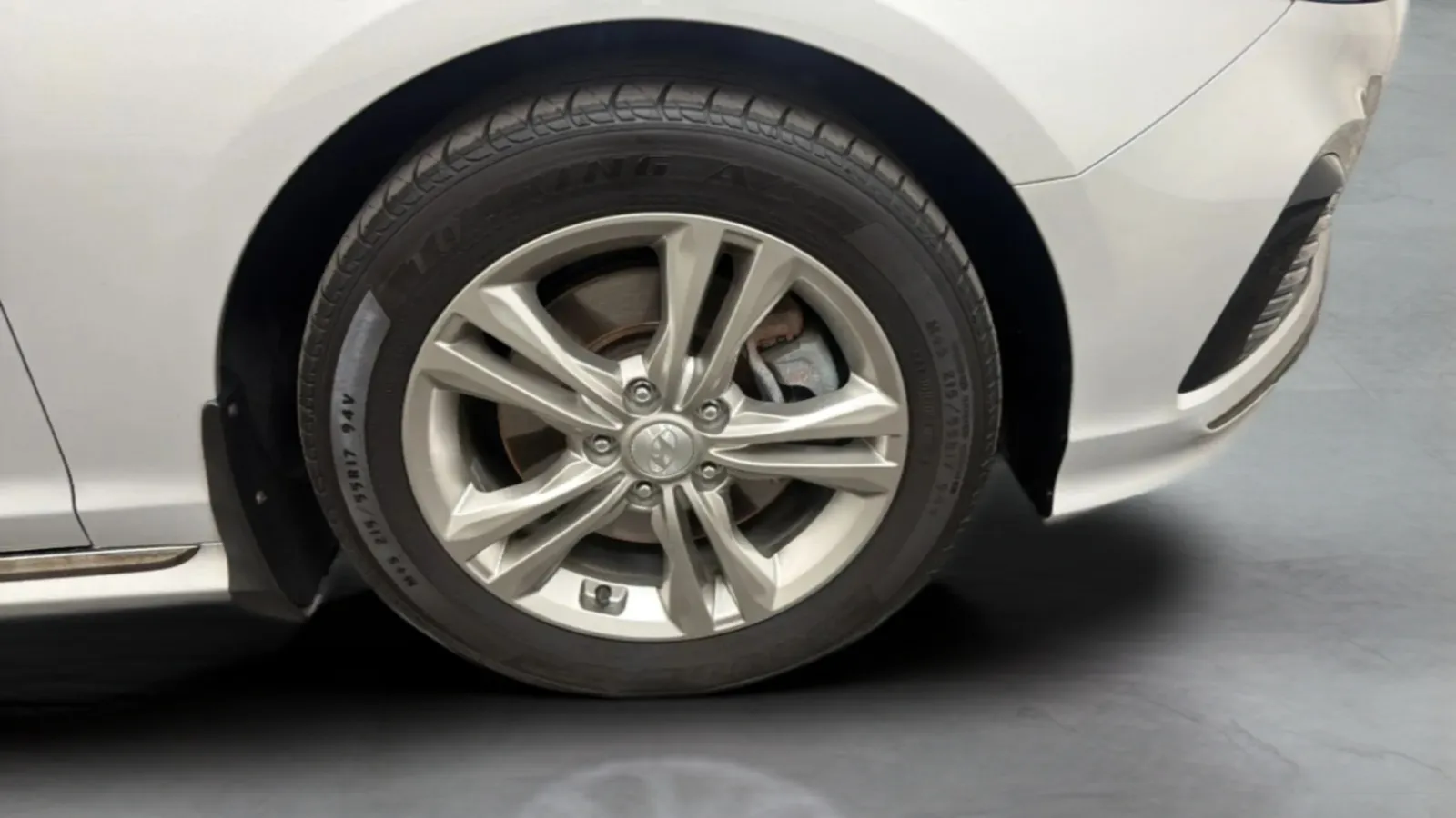 Hyundai Sonata photo 26