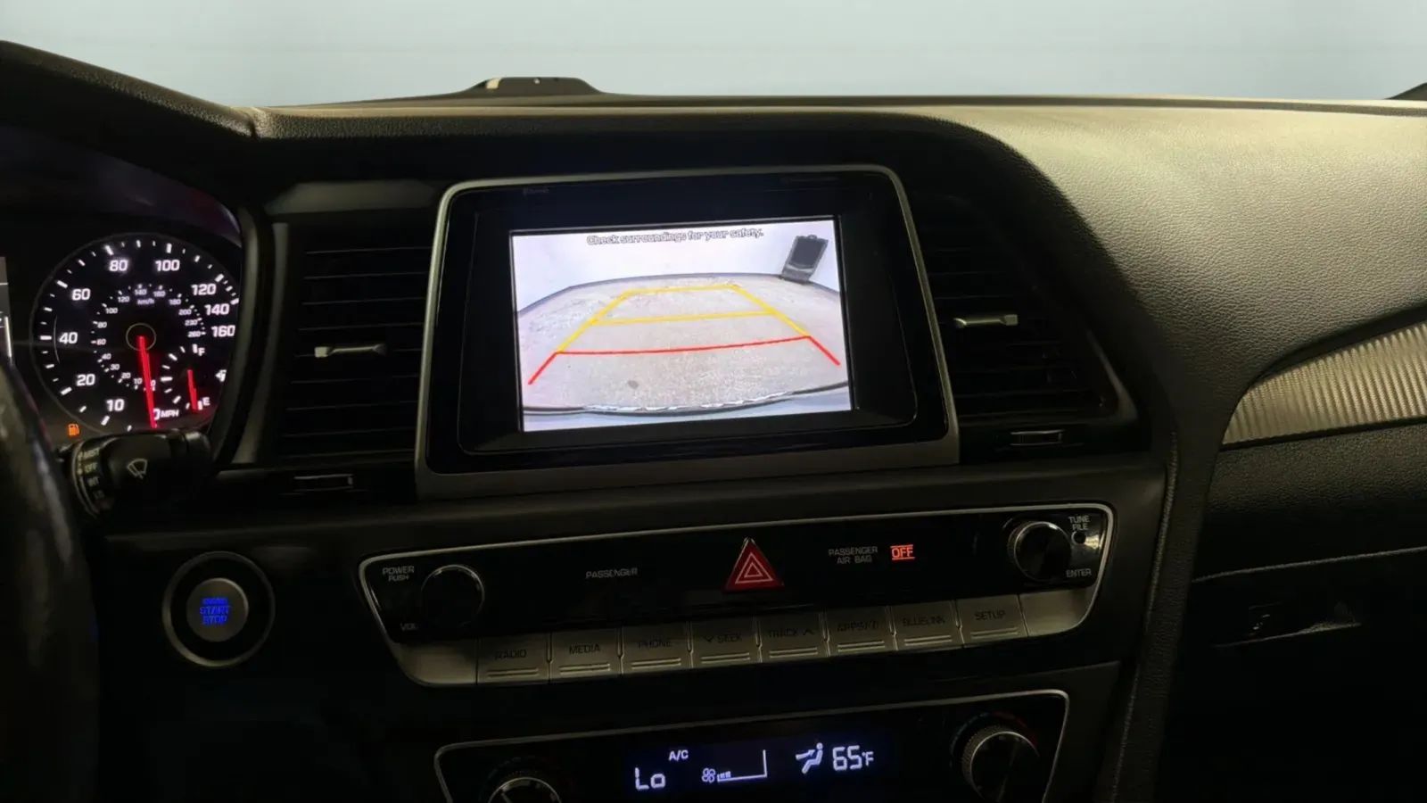 Hyundai Sonata photo 14